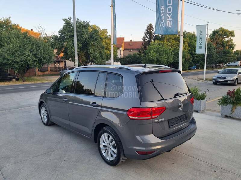 Volkswagen Touran 1.6 TDI DSG