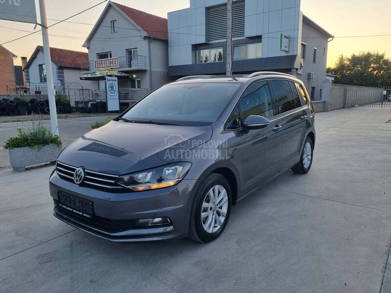 Volkswagen Touran 1.6 TDI DSG