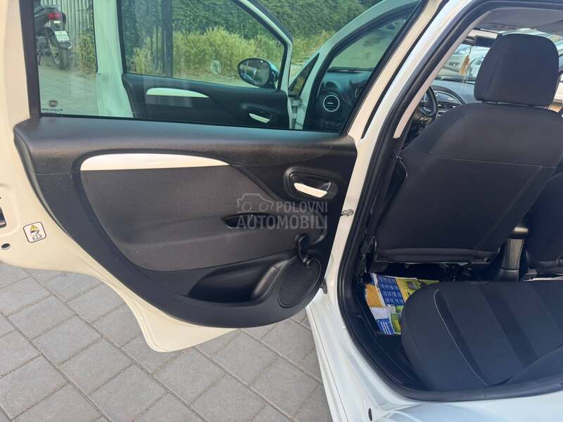 Fiat Grande Punto 1,4 SPORT ŠVAJC NOV
