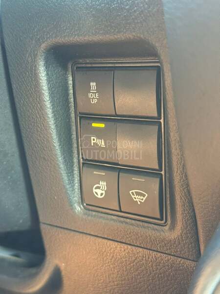 Toyota Land Cruiser EXECUTIVE N1 TERETNO