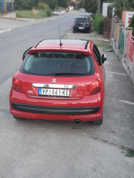 Peugeot 207 1.6 gti rc