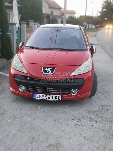 Peugeot 207 1.6 gti rc