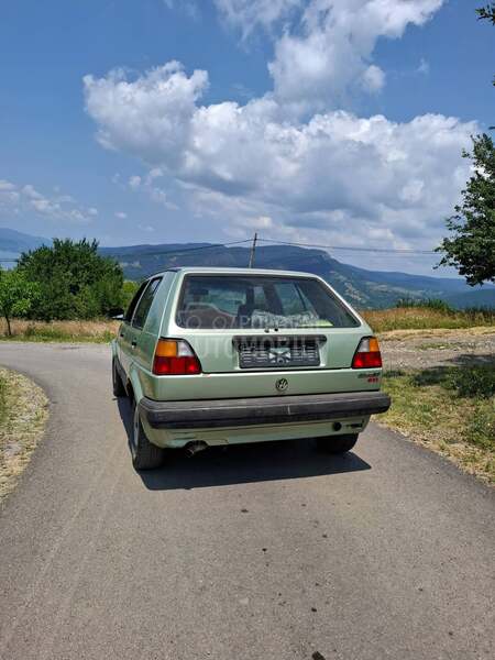 Volkswagen Golf 2 1.8 CL