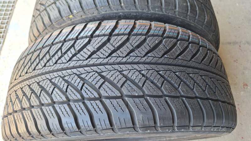 Goodyear 245/45 R18 Zimska