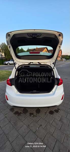 Ford Fiesta 1.1  N.A.V.I