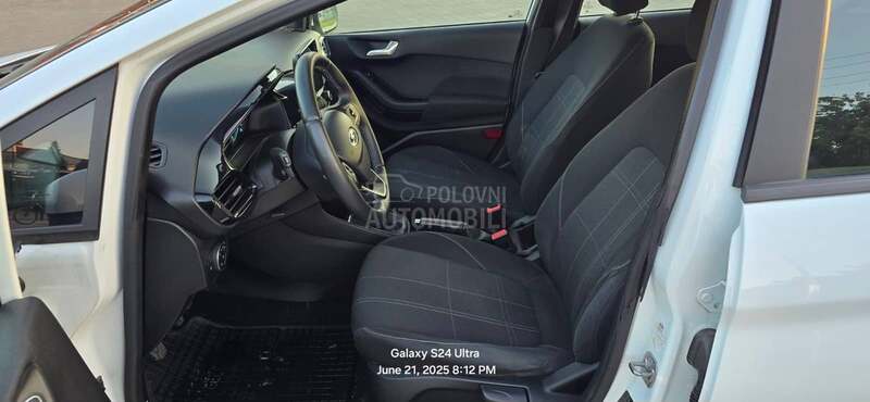 Ford Fiesta 1.1  N.A.V.I