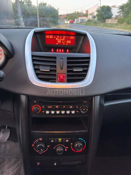 Peugeot 207 1.4 eHdi VEL SERV.
