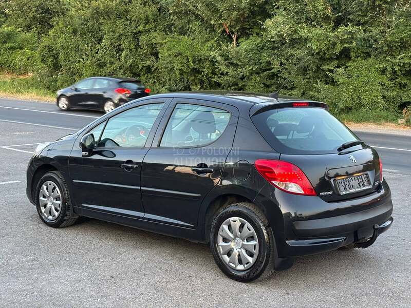 Peugeot 207 1.4 eHdi VEL SERV.