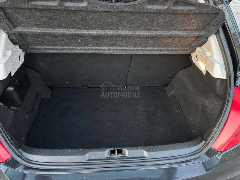 Peugeot 207 1.4 eHdi VEL SERV.