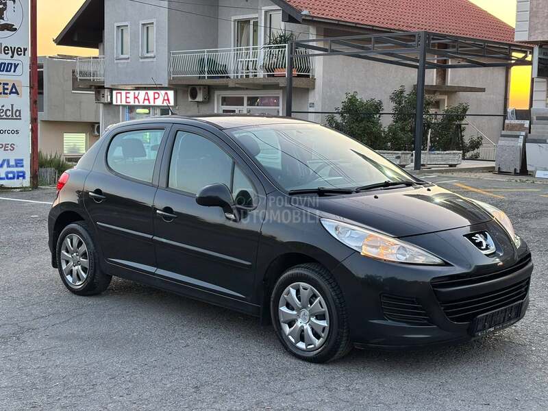 Peugeot 207 1.4 eHdi VEL SERV.