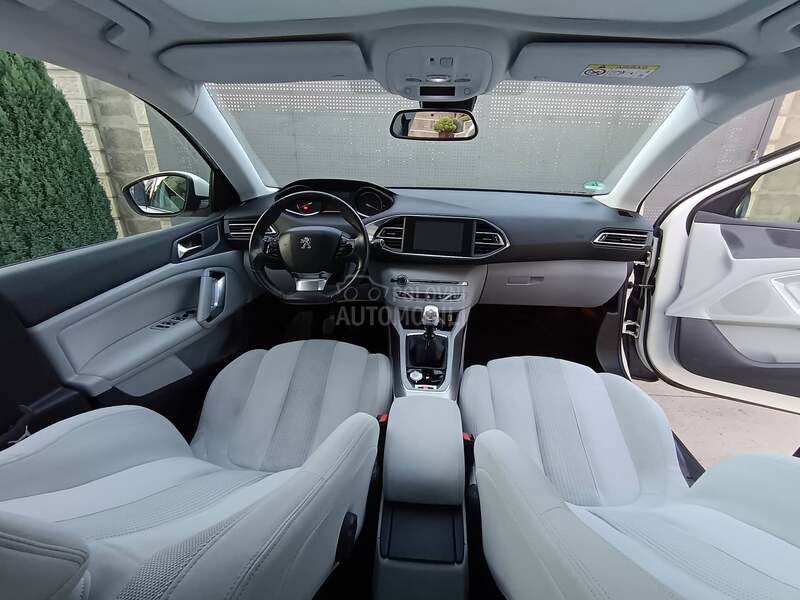 Peugeot 308 ALURE PAN.