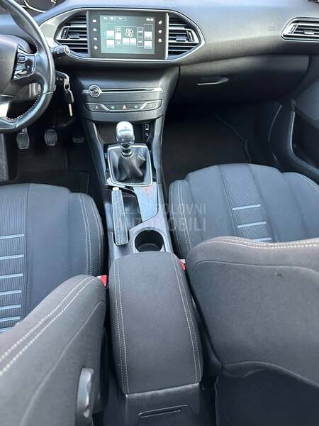Peugeot 308 1.6 hdi