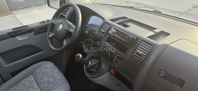 Volkswagen Transporter T5 1.9 T D I  O R G   K M