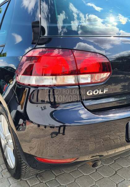 Volkswagen Golf 6 1.6TDI   HIGHLINE