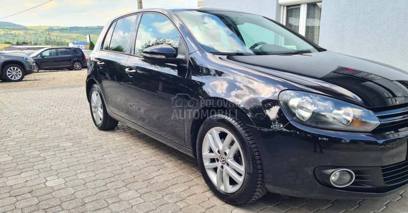 Volkswagen Golf 6 1.6TDI   HIGHLINE