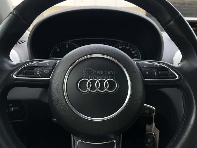 Audi A1 1.6 TDI LED CH