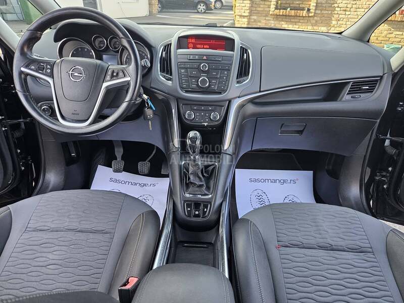 Opel Zafira O D L I C N A
