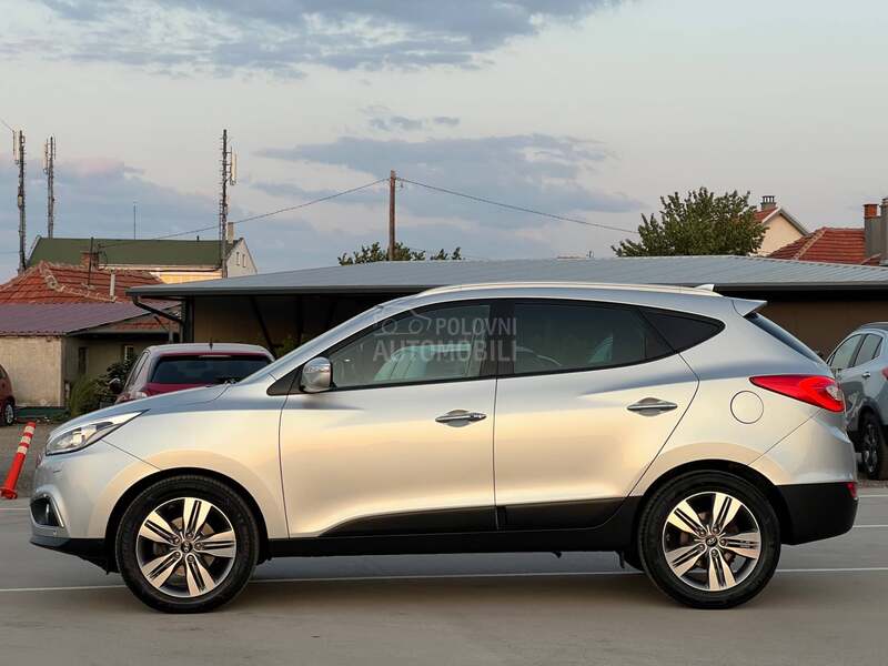 Hyundai ix35 STYLE LED/PAN/NAV...