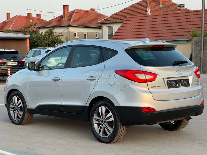 Hyundai ix35 STYLE LED/PAN/NAV...