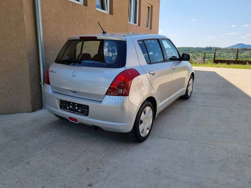 Suzuki Swift 1.3b