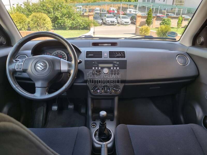 Suzuki Swift 1.3b