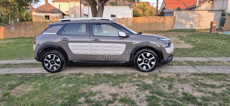 Citroen C4 Cactus 