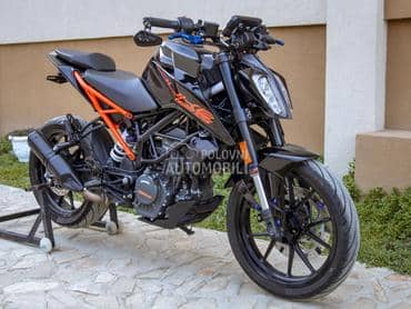 KTM Duke 125 CH A1