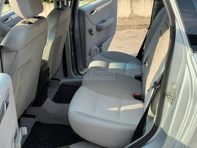 Mercedes Benz B 200 2.0 CDI