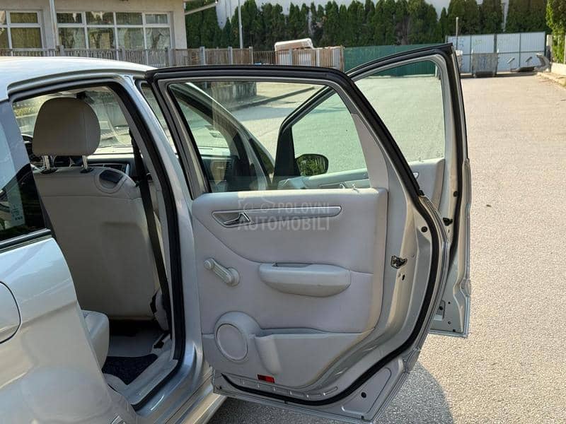 Mercedes Benz B 200 2.0 CDI