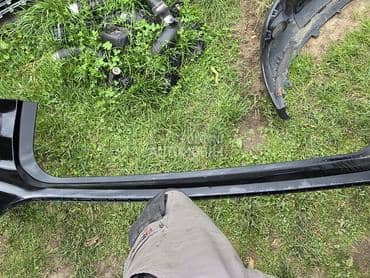 zadnji branik f48 za BMW X1