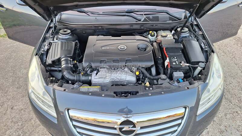 Opel Insignia COSMO