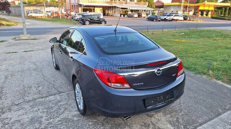 Opel Insignia COSMO