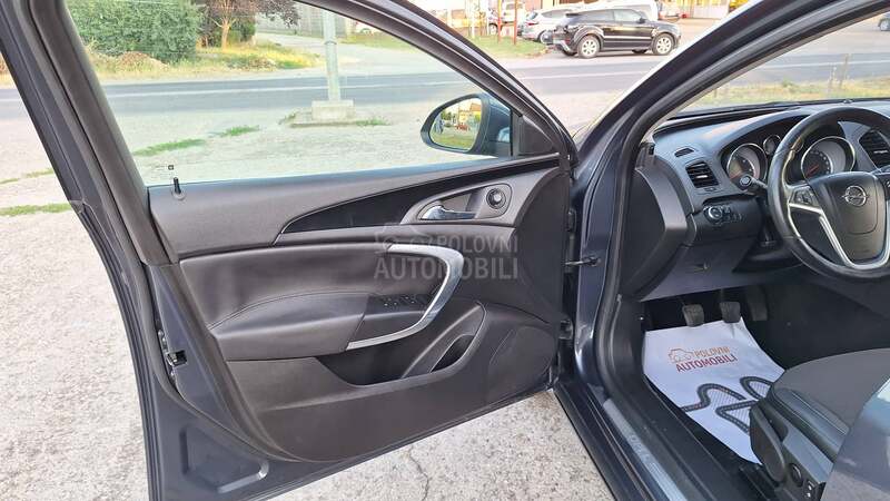 Opel Insignia COSMO