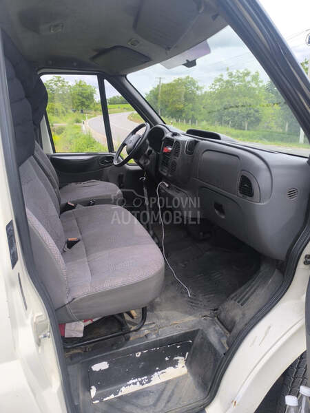 Ford Transit B KATEGORIJA