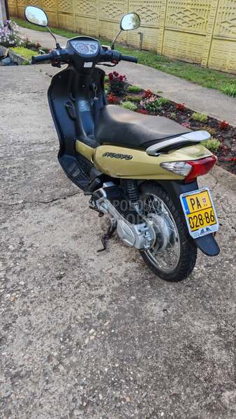 Yamaha Nuovo
