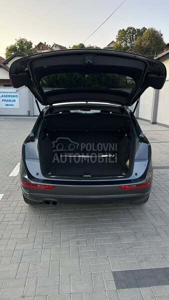 Audi Q5 s line tekst