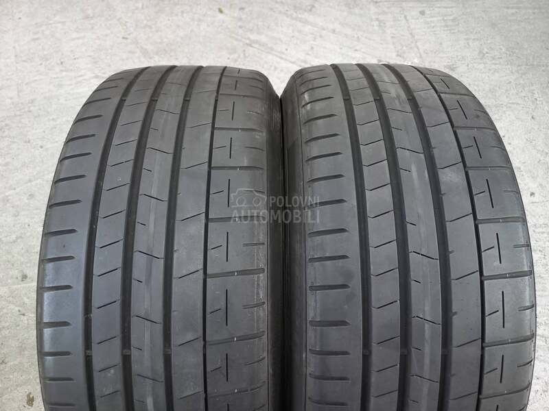 Pirelli 235/35 R19 Letnja