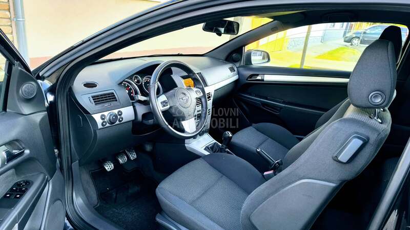 Opel Astra H 1.8 GTC/FABRIKA/