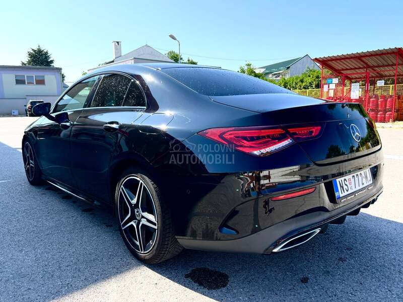 Mercedes Benz CLA 180 AMG PAKET
