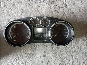 Km sat za Peugeot 308