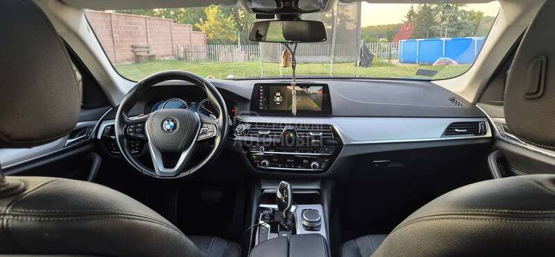BMW 520 