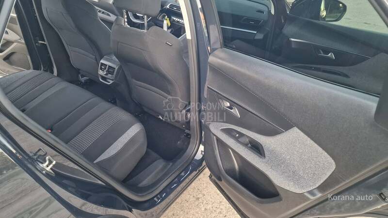 Peugeot 3008 1.5 HDI ACTIVE