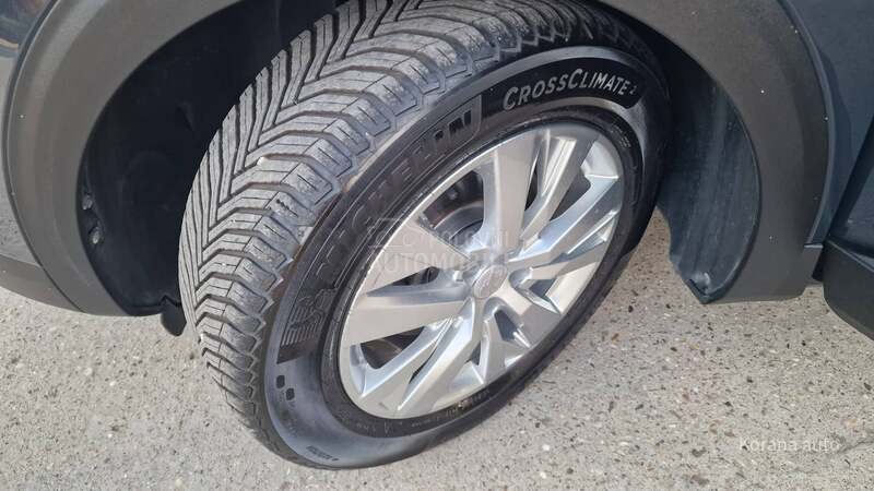 Peugeot 3008 1.5 HDI ACTIVE