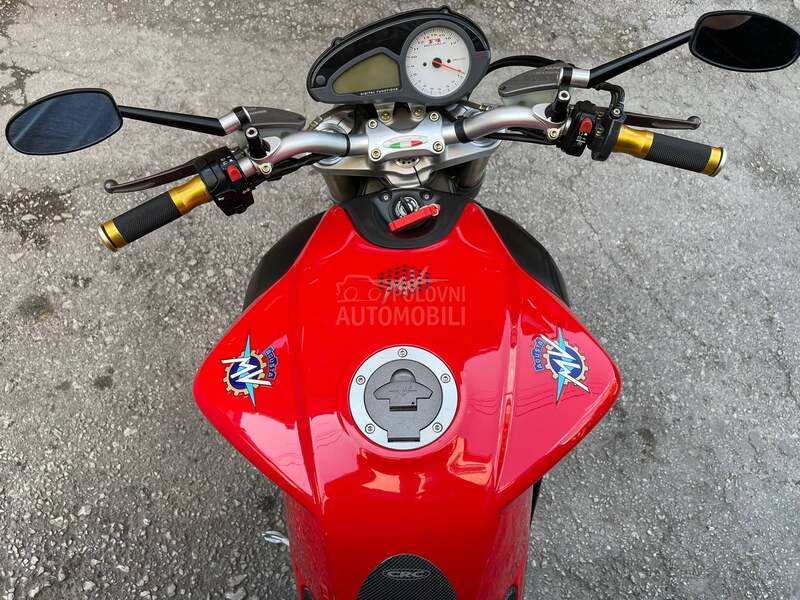 MV Agusta 750 brutale
