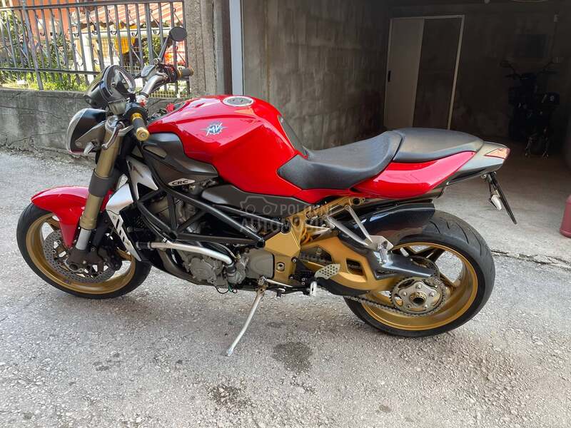 MV Agusta 750 brutale