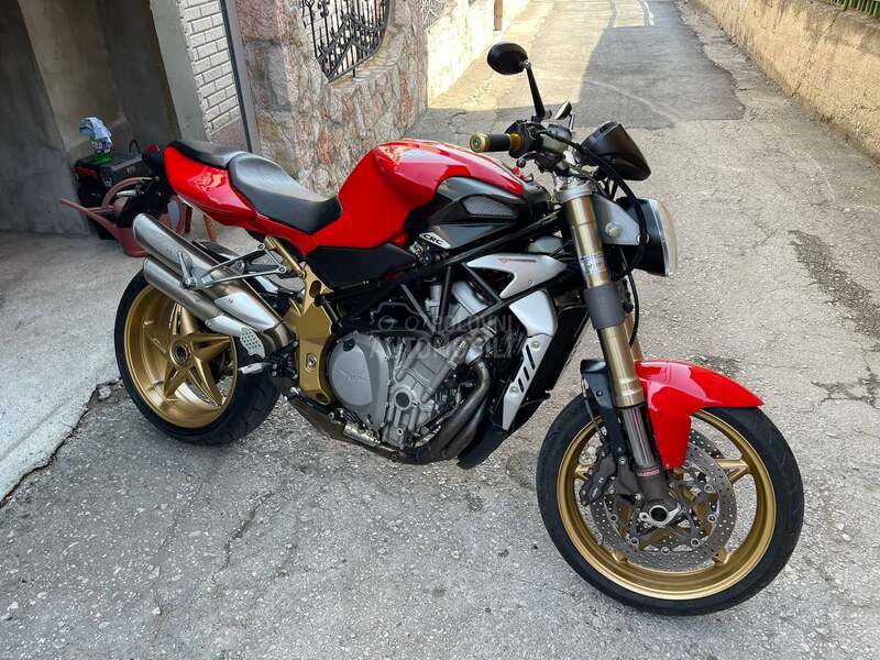MV Agusta 750 brutale