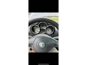 volan za Alfa Romeo 147 od 2000. do 2005. god.