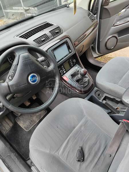 Fiat Croma nov