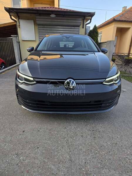 Volkswagen Golf 8 1.5 metan