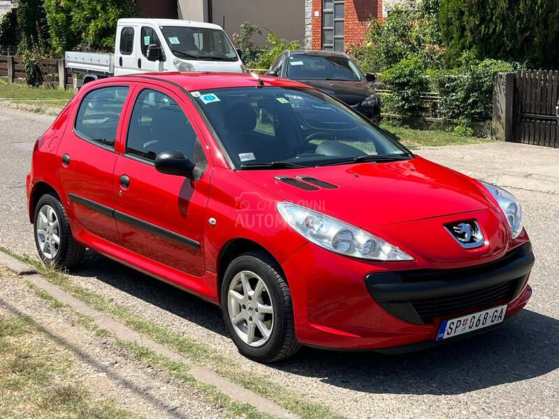 Peugeot 206 plus 5.5.0.0.0.K.M.